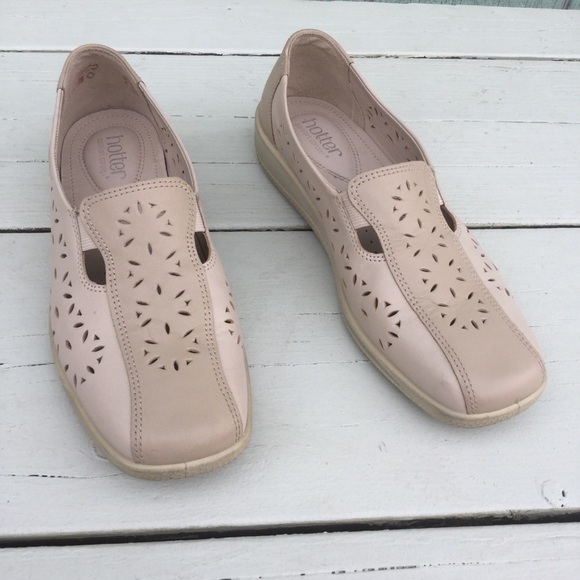 Hotter Calypso Womens Tan Leather Comfort Slip On Loafer Shoes Cut Outs
Sized 7 - Picture 3 of 6